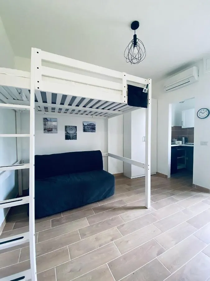 ミラノLuxury House Derganoアパートメント アパート ミラノ